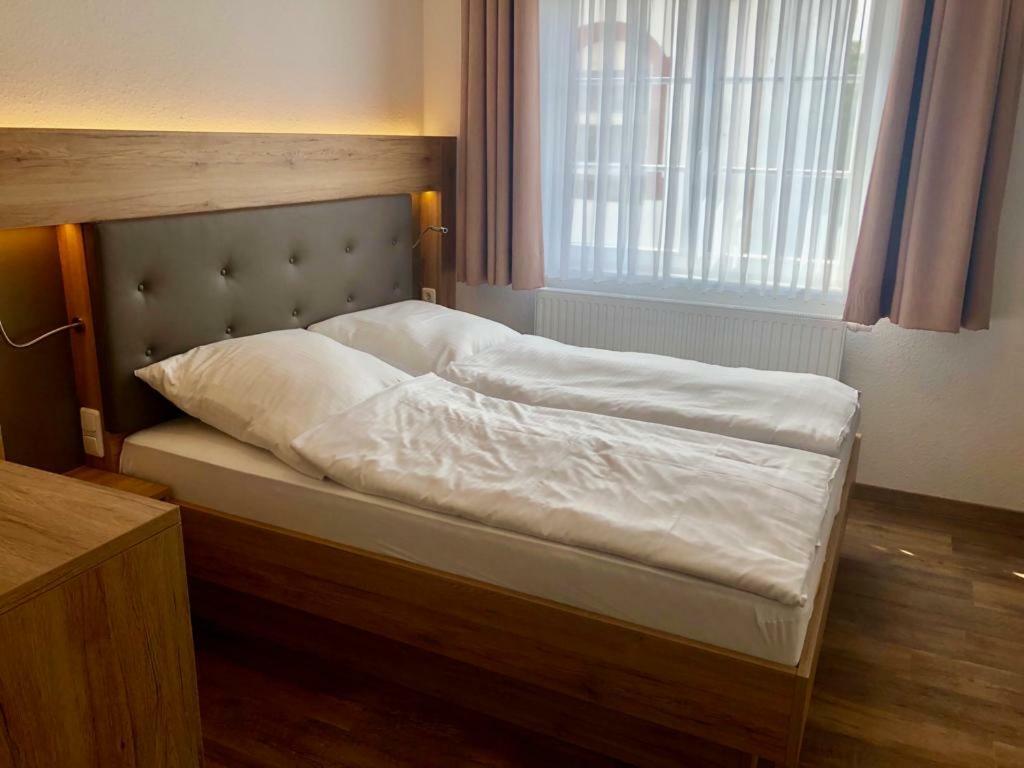 Ferienwohnung Ela ヴィルヘルムスハーフェン エクステリア 写真
